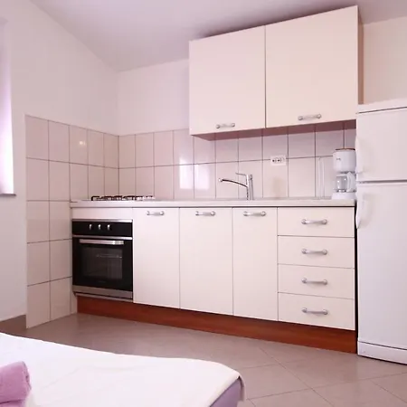 شقة With Parking Space Poljica, Trogir - 10010