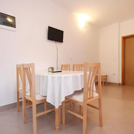 With Parking Space Poljica, Trogir - 10010 דירה